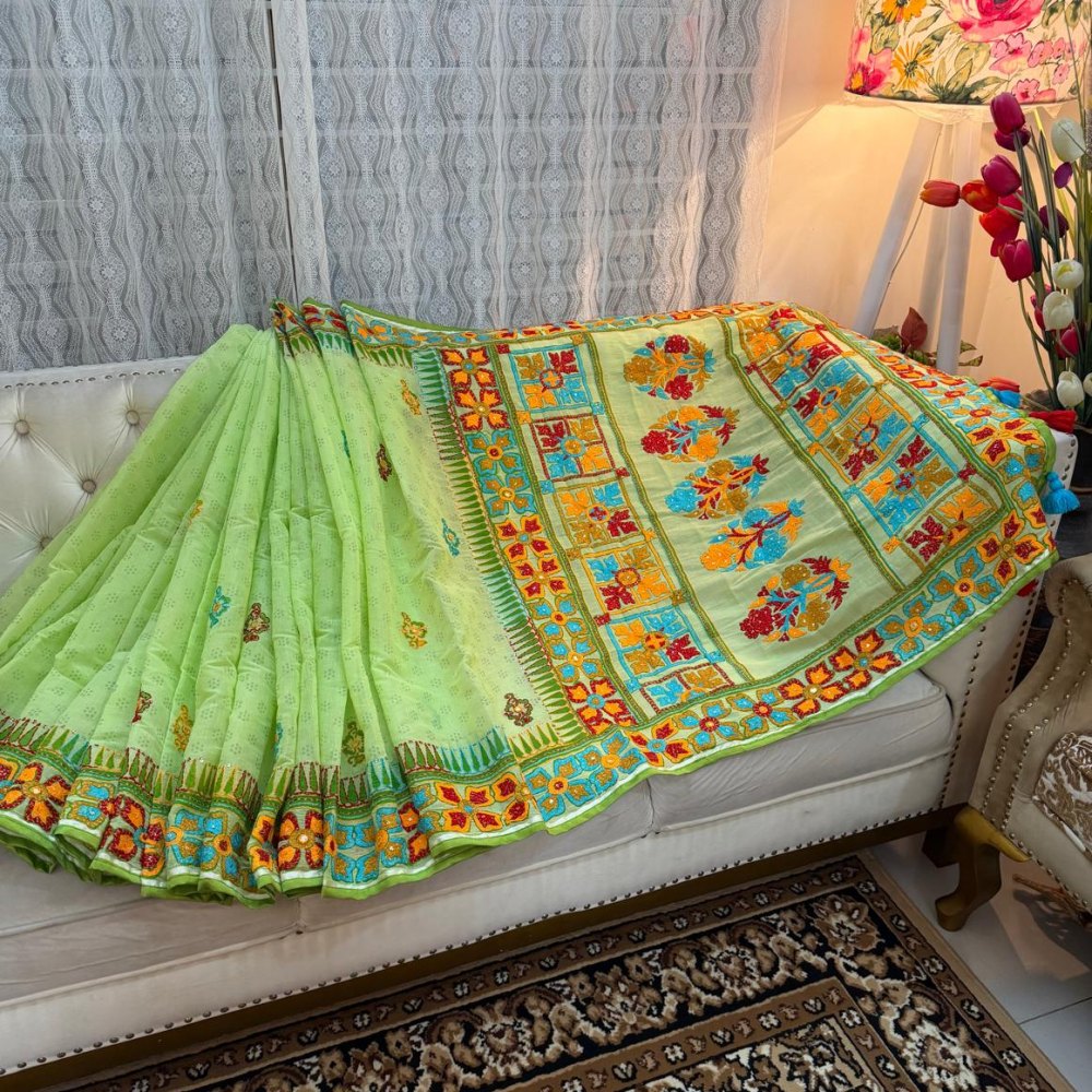 Rangta Hand Stitch Semi Muslin Saree (Parrot Green)