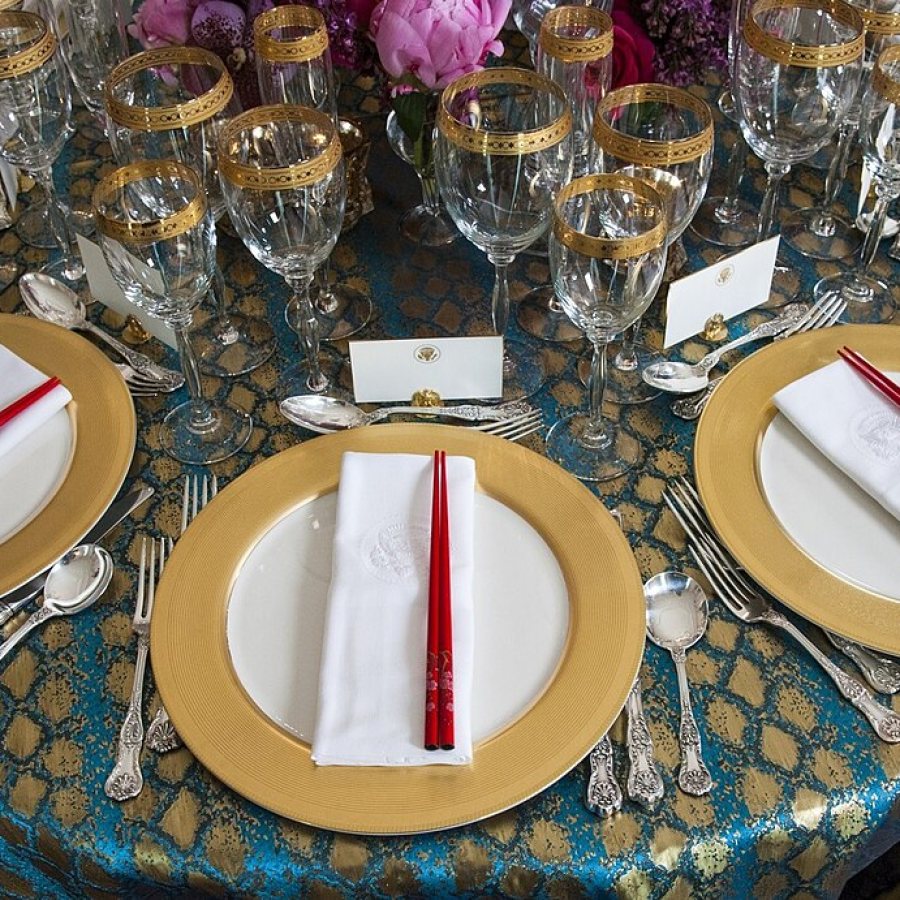 Bone China Dinner Set 32 Pcs